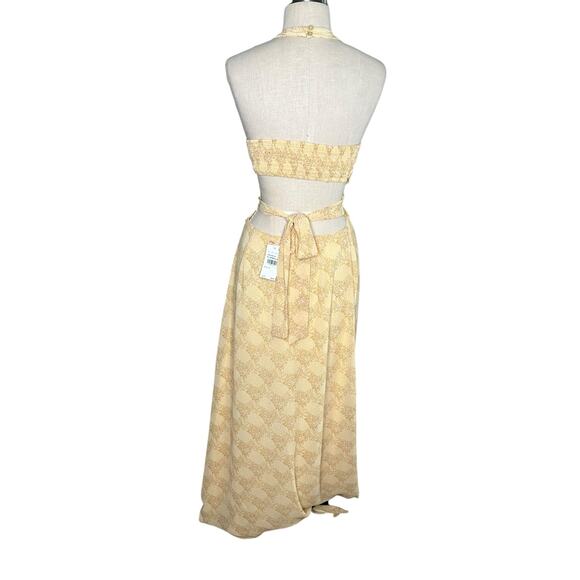 LUSH Yellow Medallion Print Open Back Maxi Dress Halter Women's Size Medium NWT - Picture 5 of 9